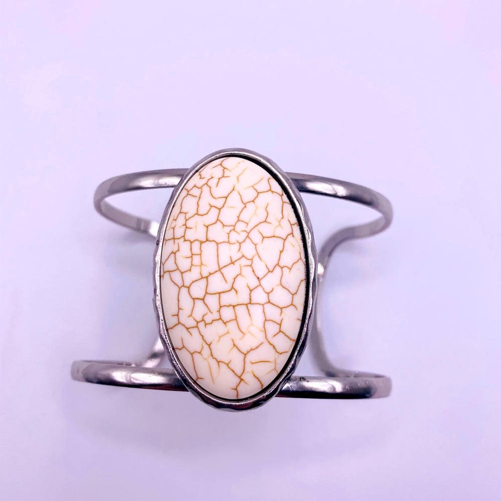 Statement bracelet